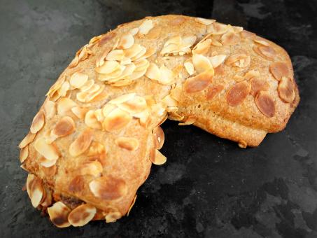 Dinkel-Nußbeugerl
