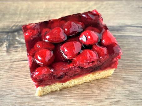 Vollkorn-Himbeerschnitte